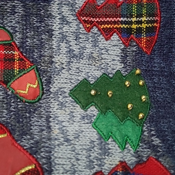 TIARA INTERNATIONAL Christmas Collection Women's Zip Front Cardigan MEDIUM - Picture 16 of 16